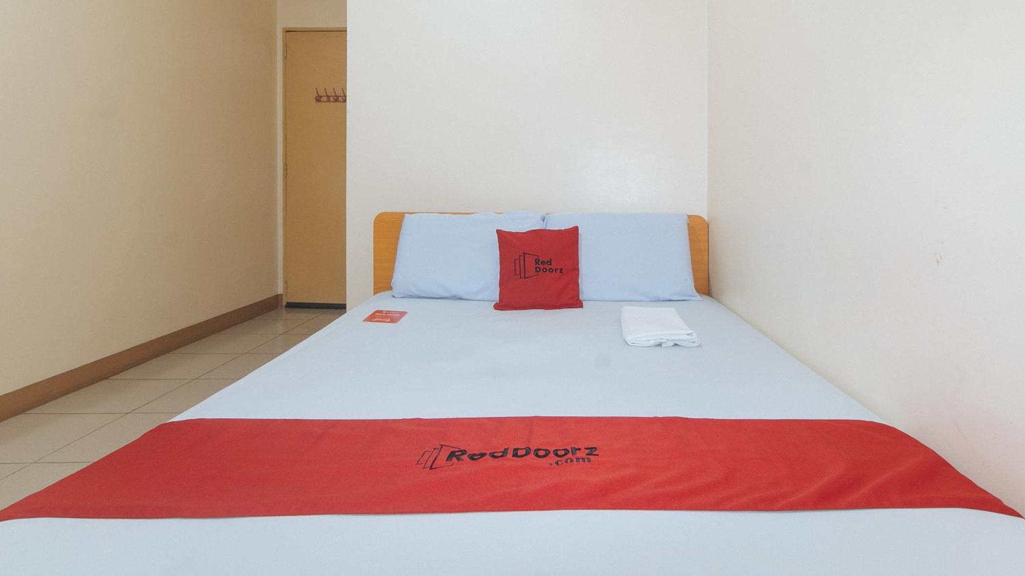 Reddoorz @ Asiana Pension Inn Mandaue City Luaran gambar