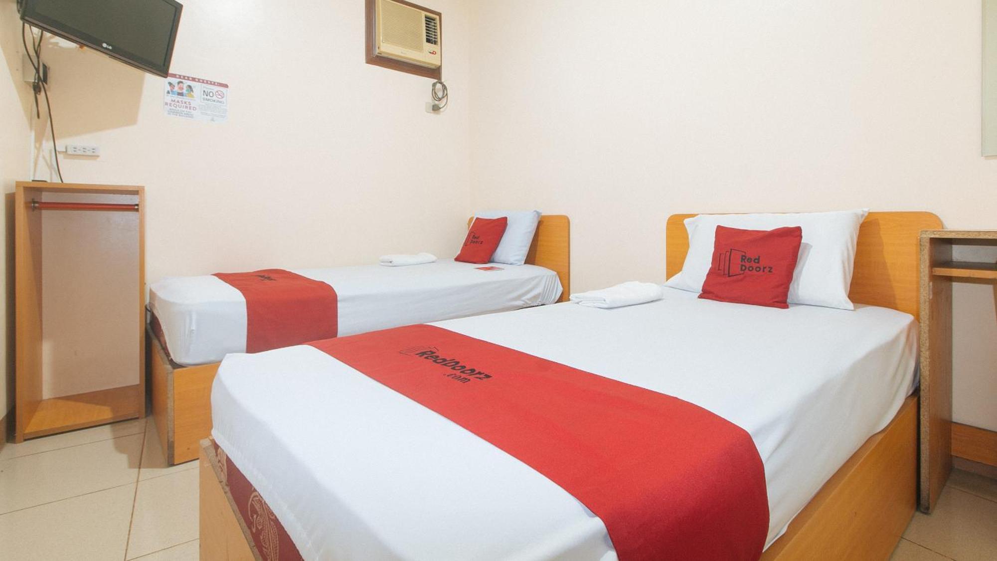 Reddoorz @ Asiana Pension Inn Mandaue City Luaran gambar