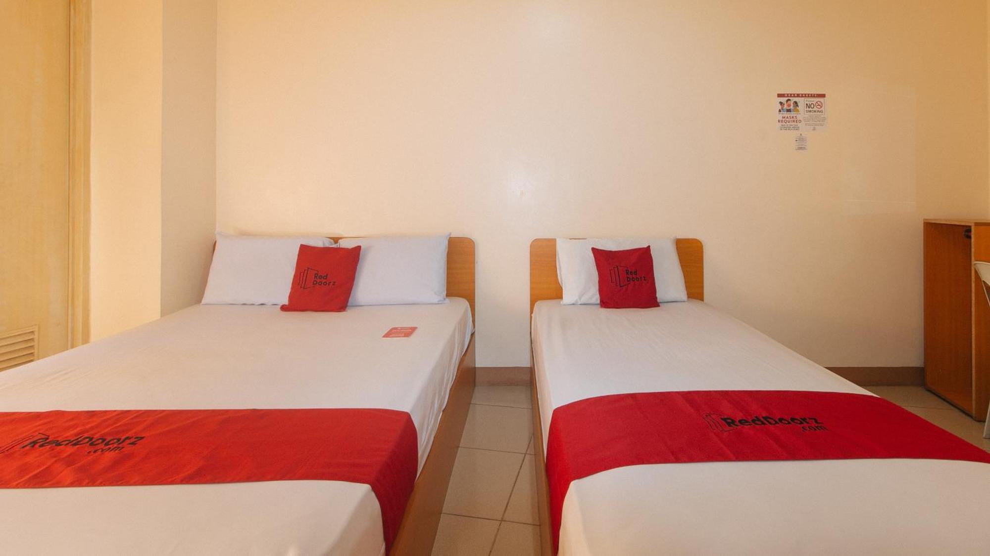 Reddoorz @ Asiana Pension Inn Mandaue City Luaran gambar