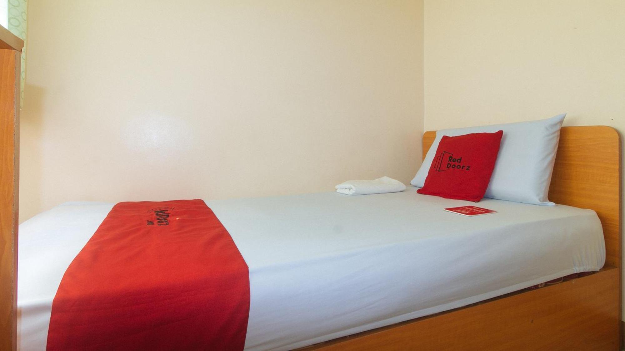 Reddoorz @ Asiana Pension Inn Mandaue City Luaran gambar